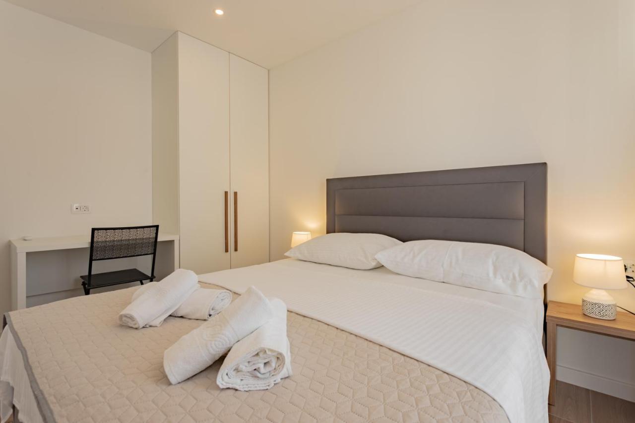 Apartmani Benzon Baska Voda Ngoại thất bức ảnh