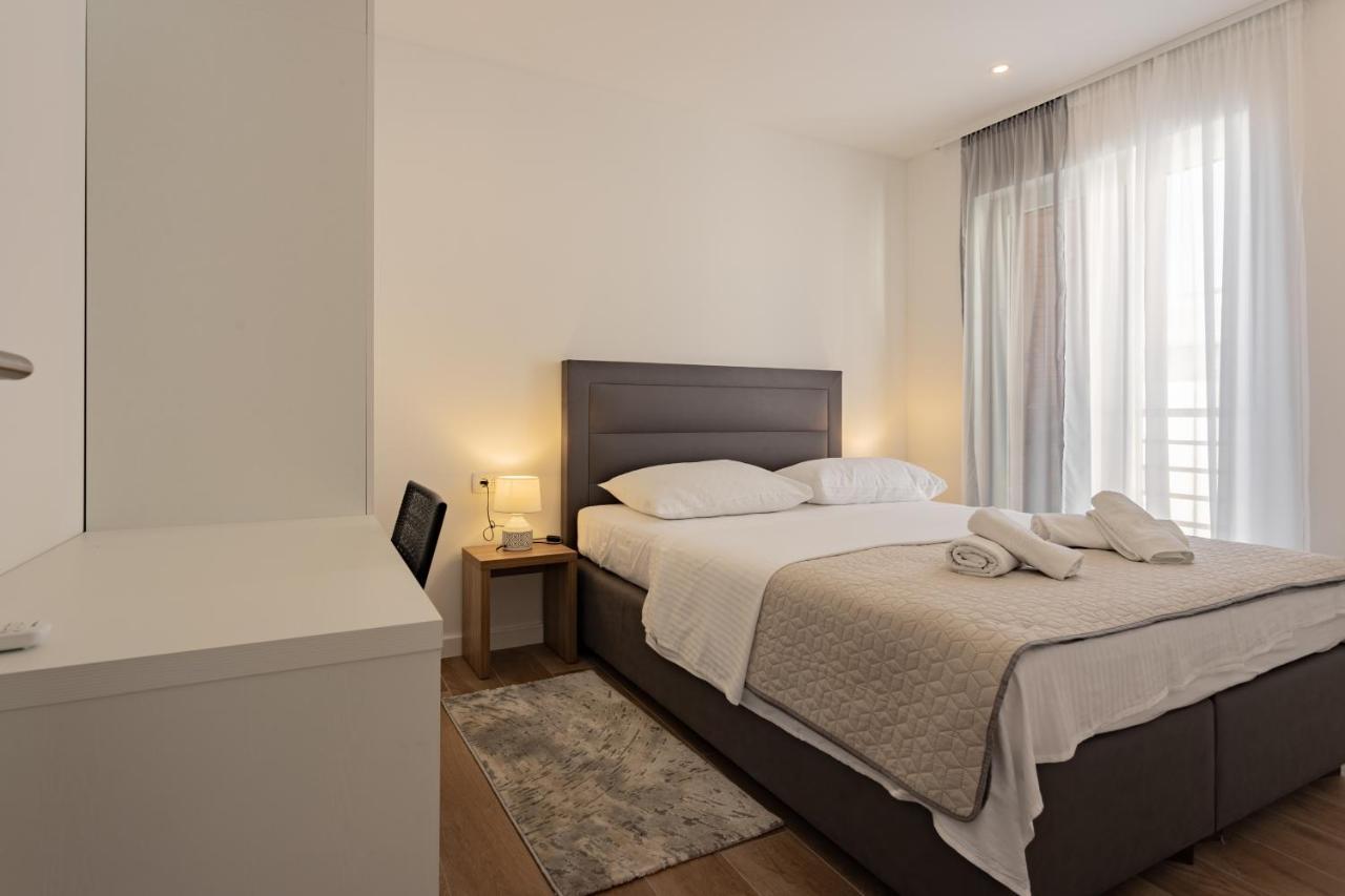Apartmani Benzon Baska Voda Ngoại thất bức ảnh