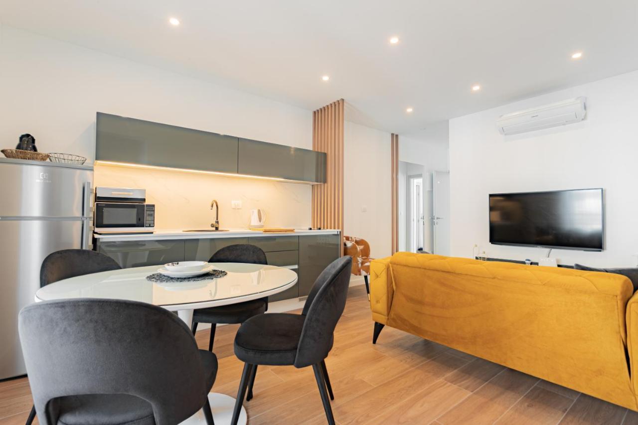 Apartmani Benzon Baska Voda Ngoại thất bức ảnh