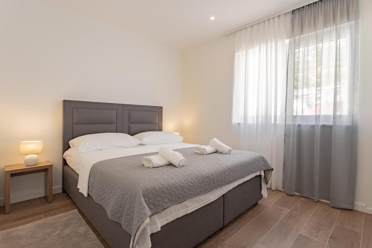 Apartmani Benzon Baska Voda Ngoại thất bức ảnh