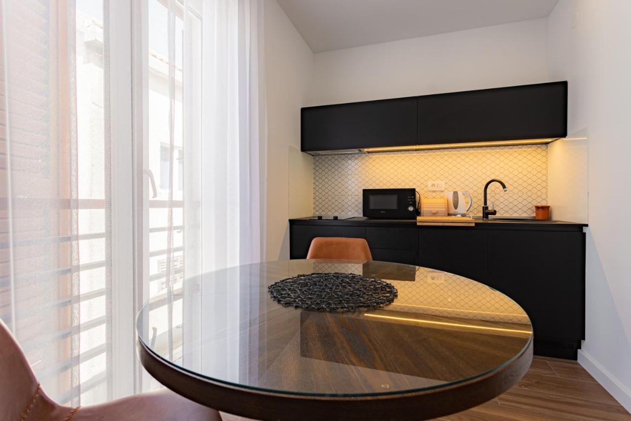 Apartmani Benzon Baska Voda Ngoại thất bức ảnh
