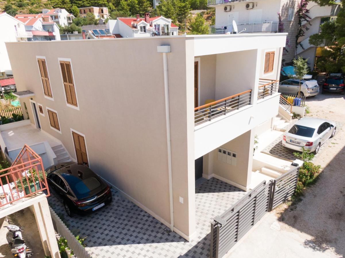 Apartmani Benzon Baska Voda Ngoại thất bức ảnh